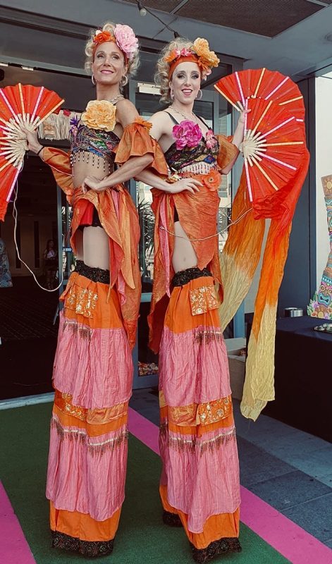 The best Stilt walkers in Sydney